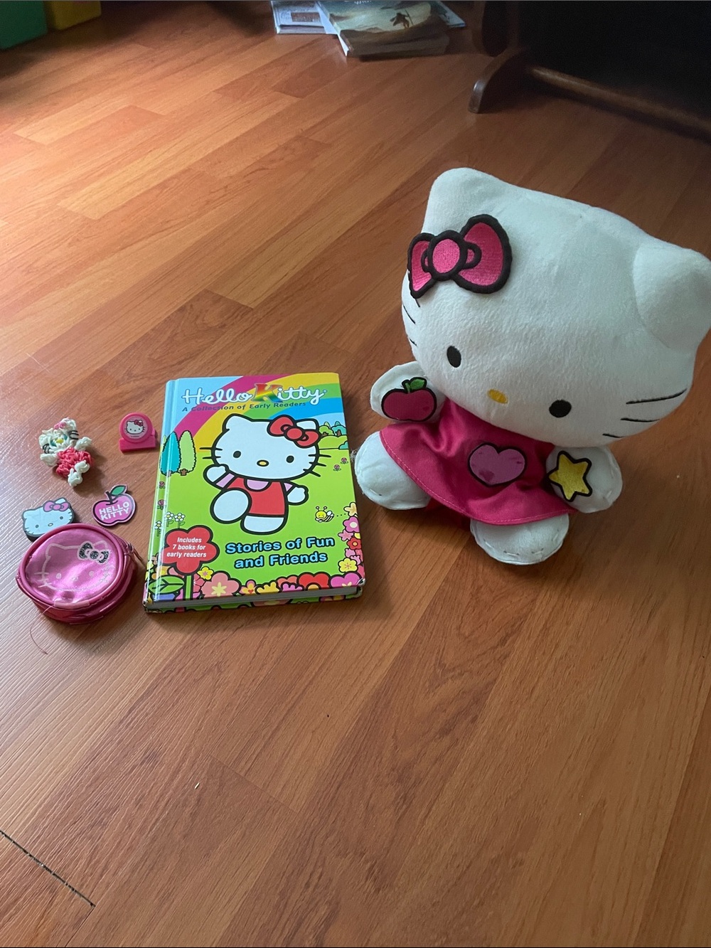 Hello Kitty bundle